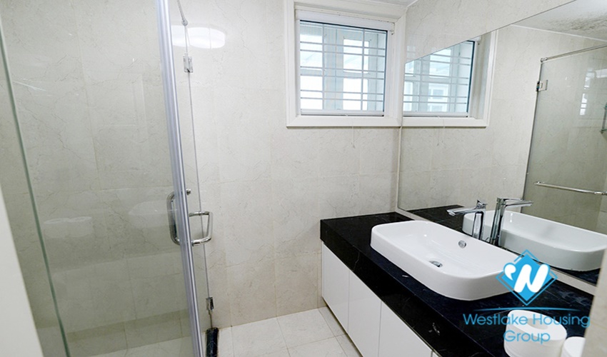 Newly renovated 5 bedroom villa for rent near UNIS school 